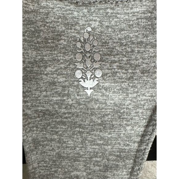 Free People Movement Grey Sports Bra Light Synergy Yoga Crop Top Size Small - Picture 5 of 7